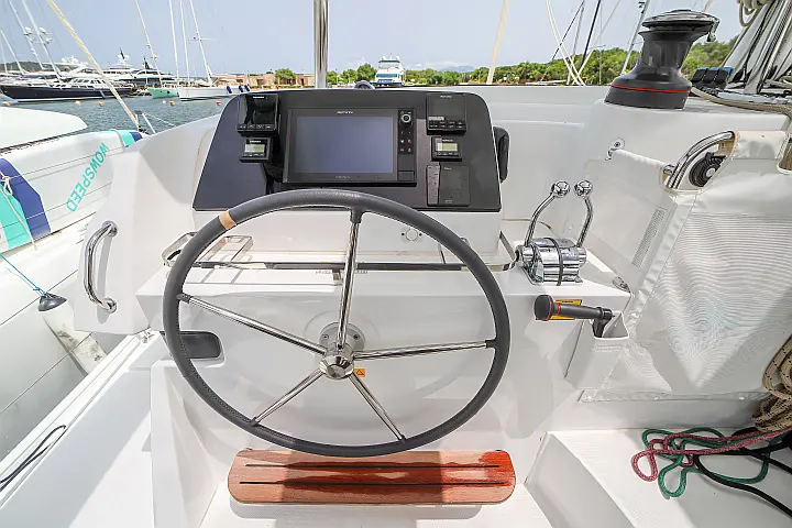 Lagoon 42 - 