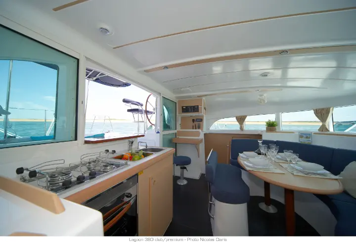 Lagoon 380 - 