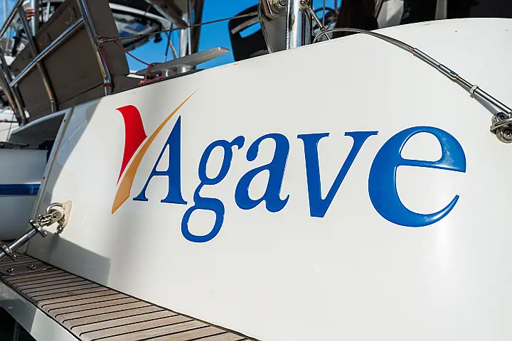 Lagoon 42 - 