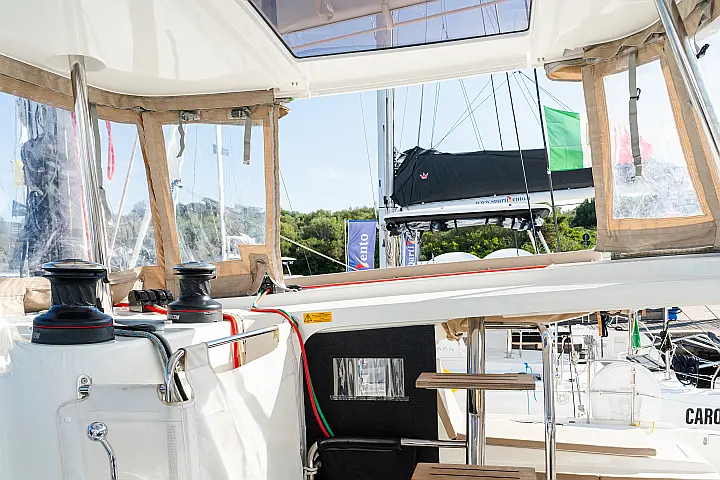 Lagoon 42 - 