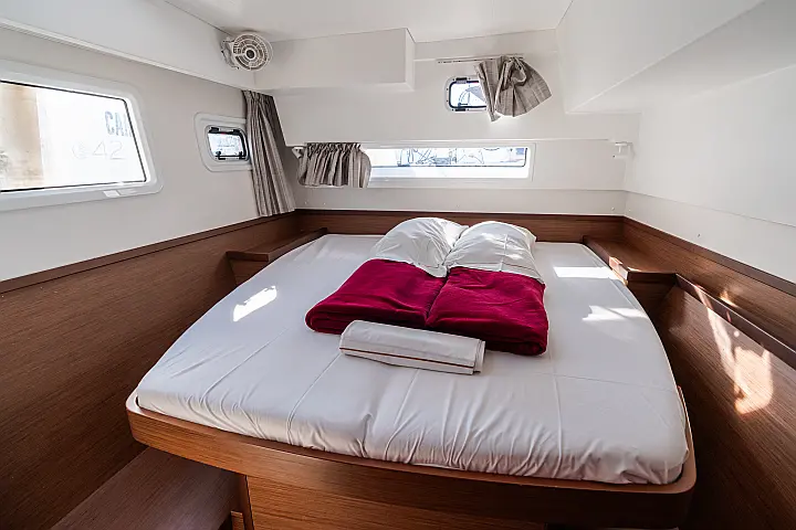 Lagoon 42 - 