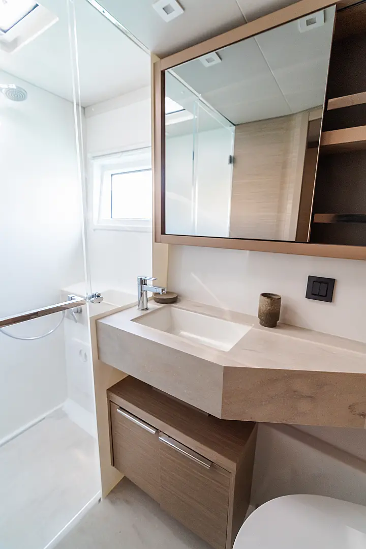 Lagoon 46 - 