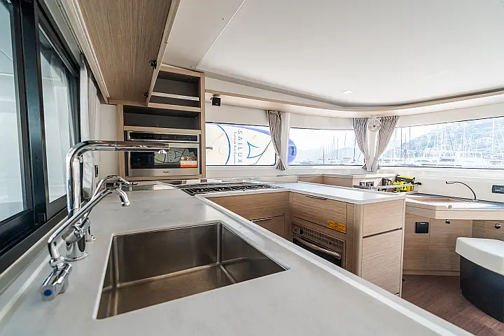 Lagoon 46 - 