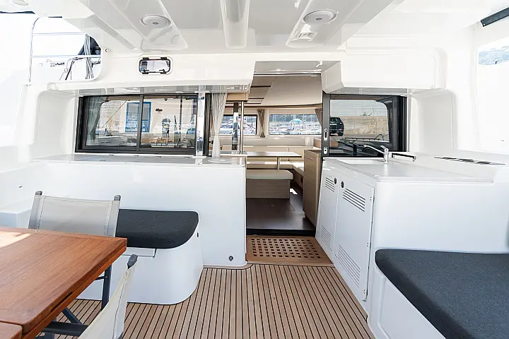 Lagoon 46 - 
