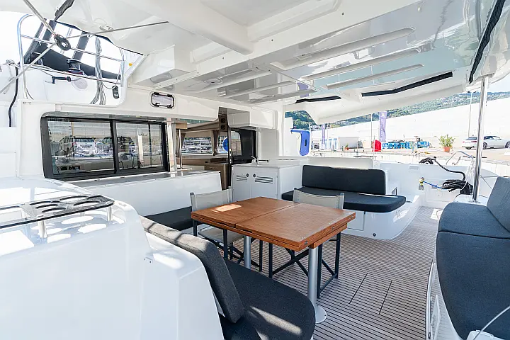 Lagoon 46 - 