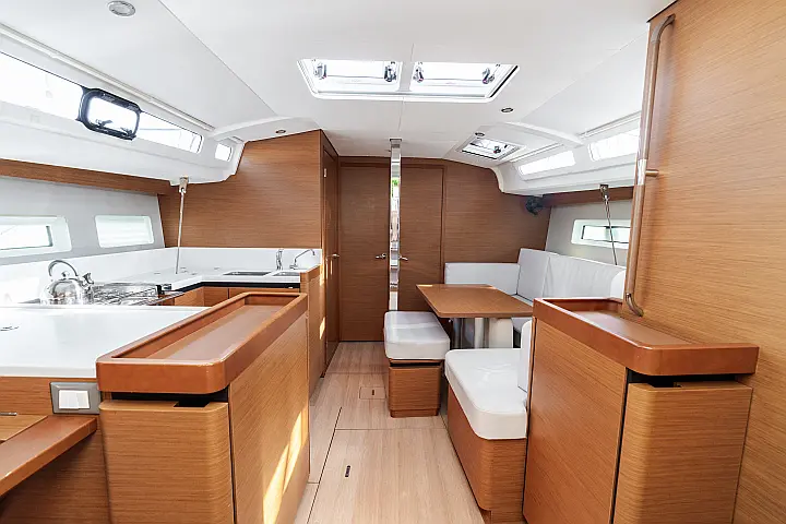 Sun Odyssey 440 - 