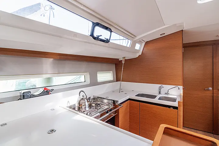 Sun Odyssey 440 - 