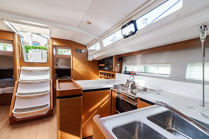 Sun Odyssey 440 - 