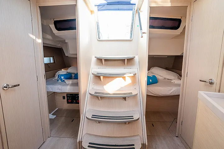Oceanis 46.1 (bunk cab) - 