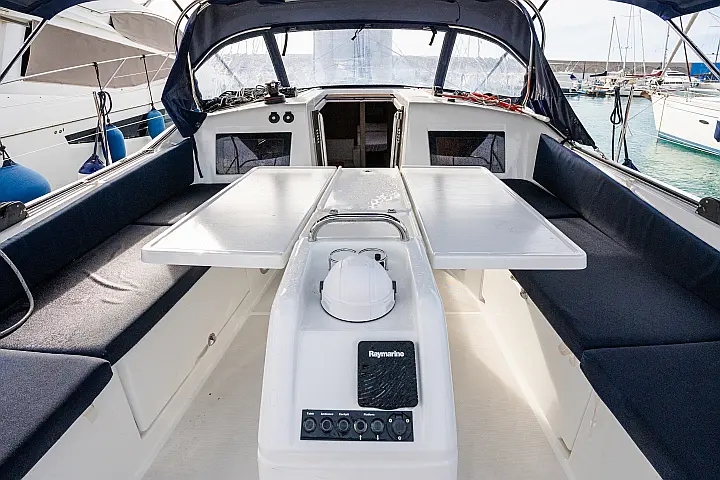 Sun Odyssey 410 - 