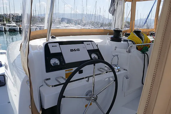 Lagoon 42 - 