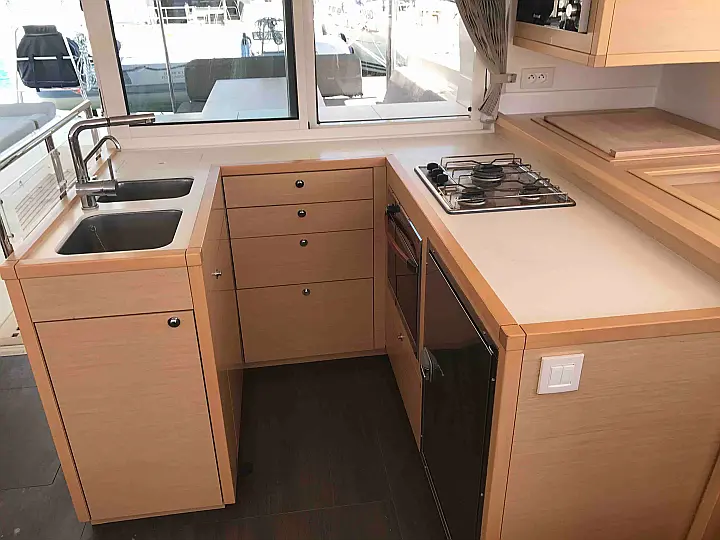 Lagoon 450F  - 