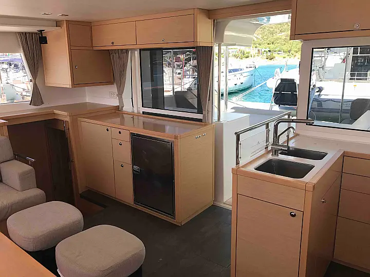 Lagoon 450F  - 