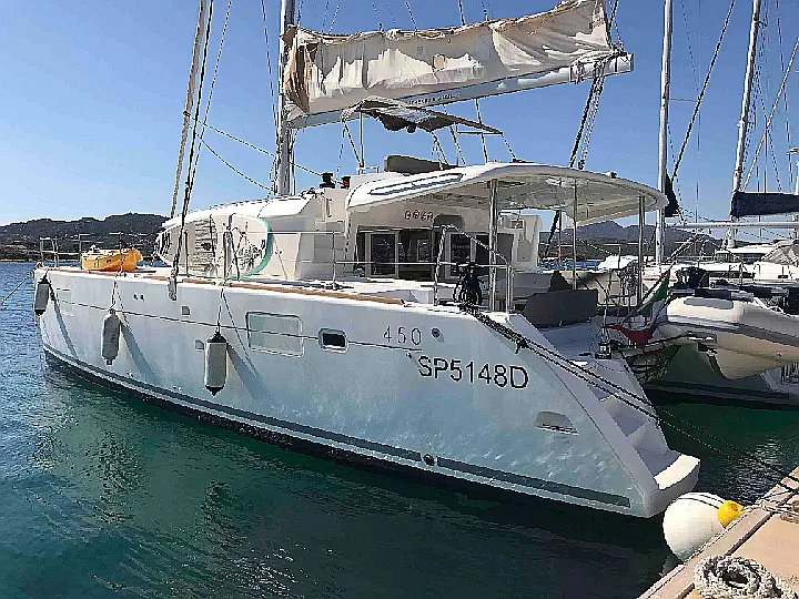 Lagoon 450F  - 