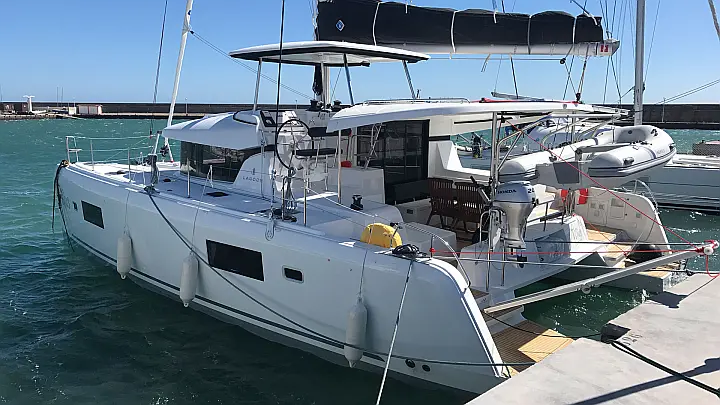 Lagoon 42 - 3 cab - 