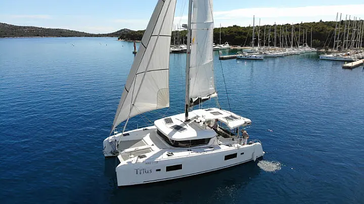 Lagoon 42 - 3 cab - 