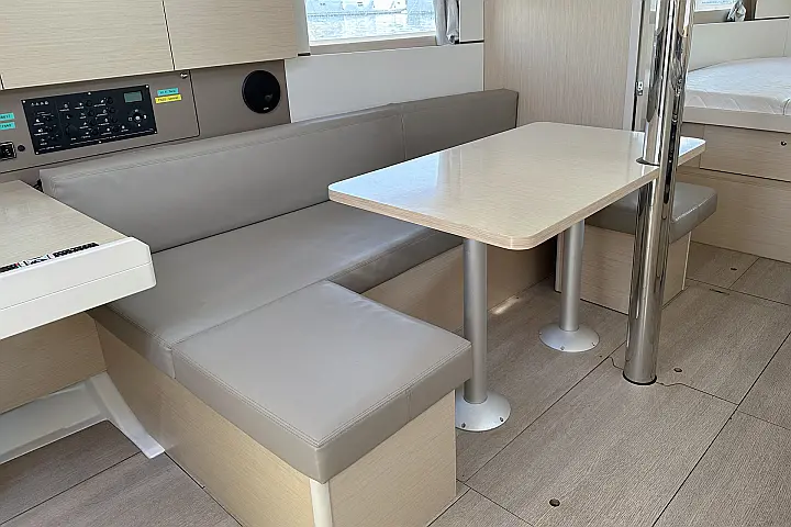 Oceanis 38.1 7 Personen - 