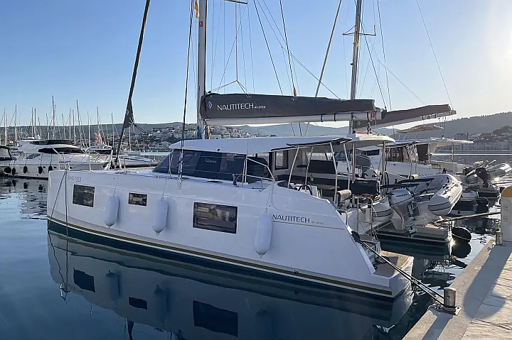 Nautitech 40.3 - 