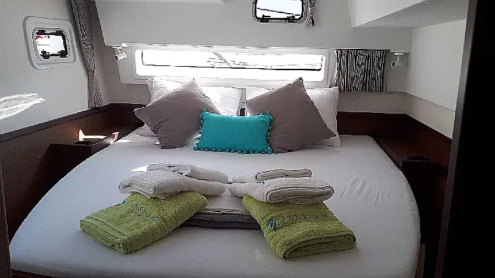 Lagoon 42 - 
