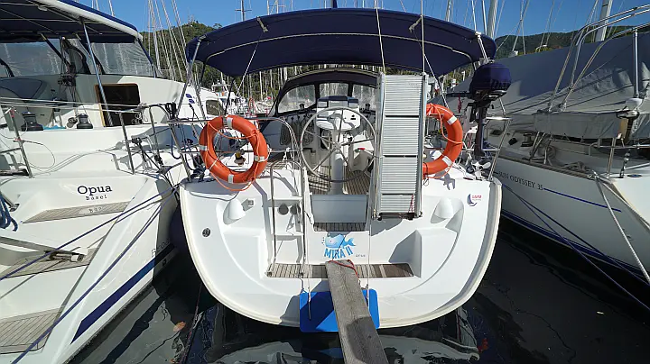 Sun Odyssey 35 - 