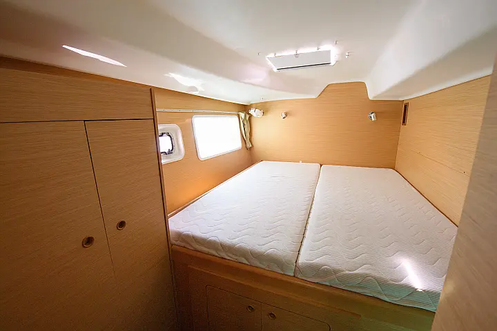 Lagoon 380 S2 - 
