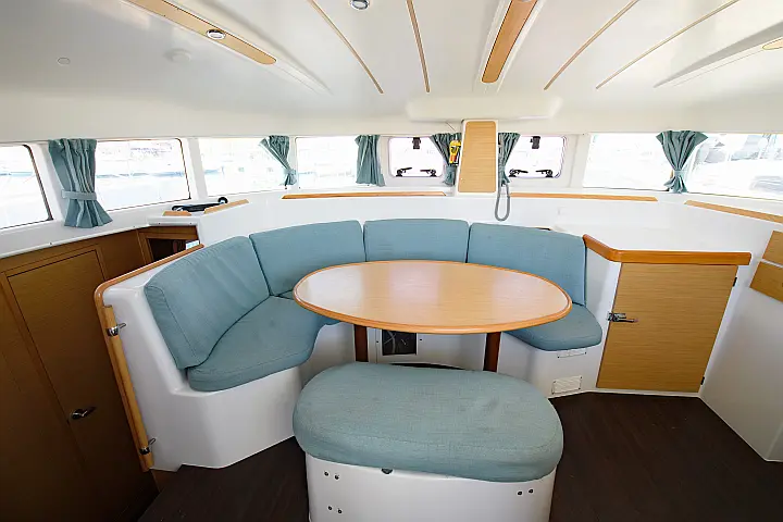 Lagoon 380 S2 - 