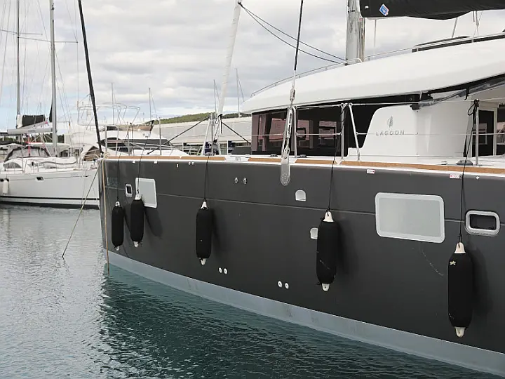 Lagoon 450 SporTop - 
