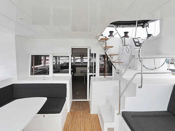 Lagoon 450 SporTop - 
