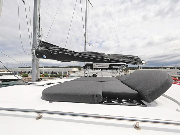 Lagoon 450 SporTop - 