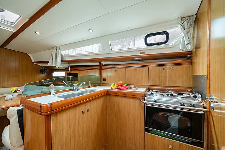 Sun Odyssey 36i - 