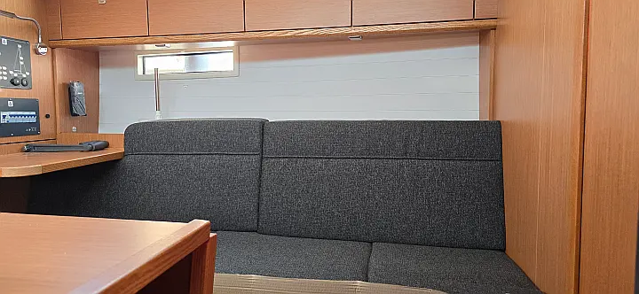 Bavaria Cruiser 37 - 