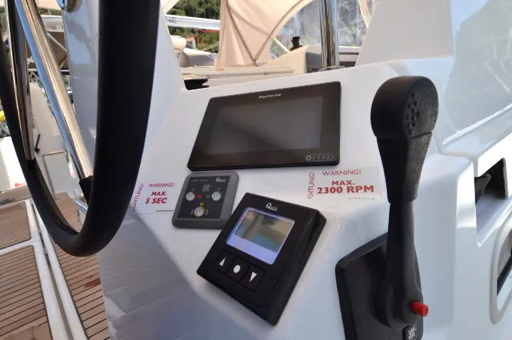 Sun Odyssey 440 - 