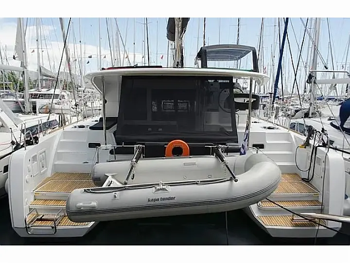 Lagoon 40 - 10 - External image