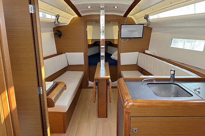 Sun Odyssey 349 - 2 Cab - 