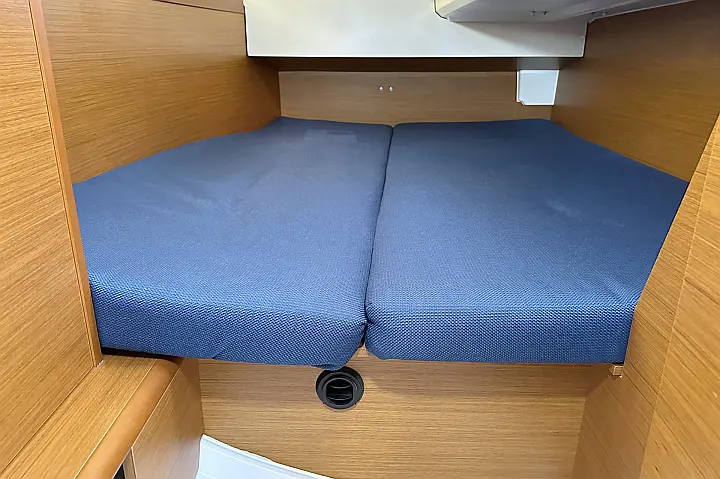 Sun Odyssey 349 - 2 Cab - 
