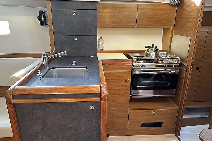 Sun Odyssey 349 - 2 Cab - 