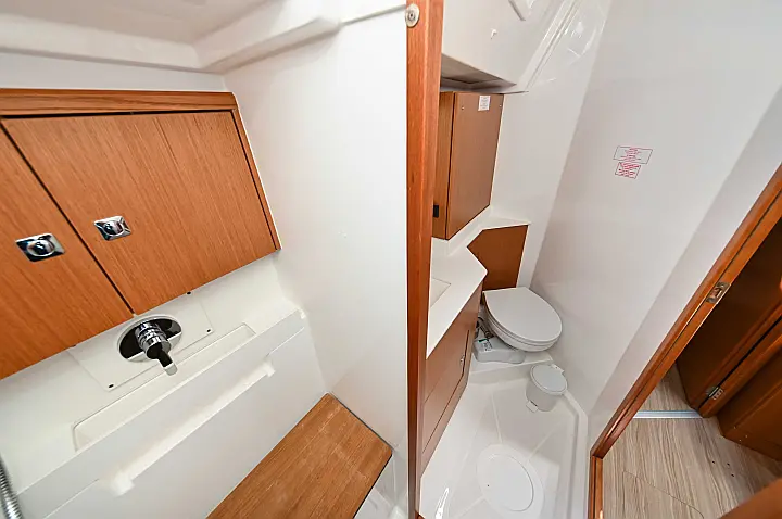 Bavaria C45 - 