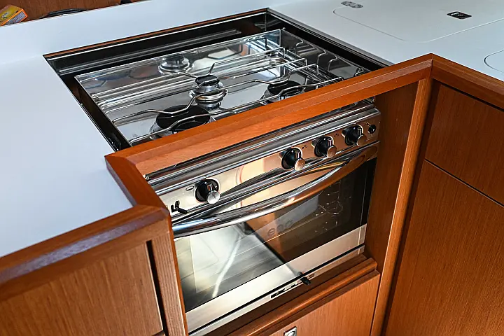 Bavaria C45 - 