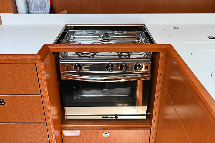 Bavaria C45 - 