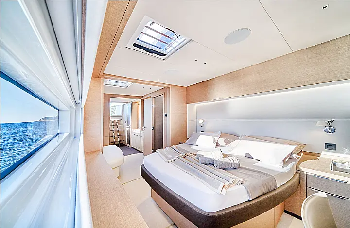 Lagoon Sixty 5 LUX (2021) - 