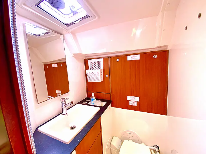 Bavaria Cruiser 40 - 