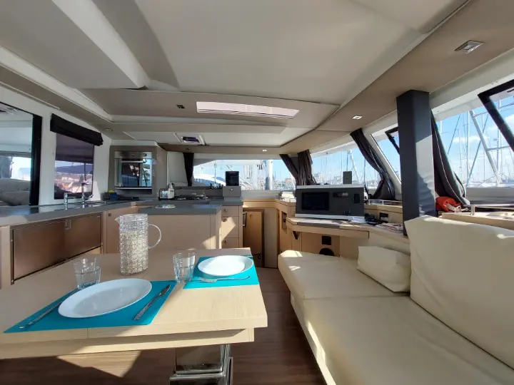 Saona 47 - 