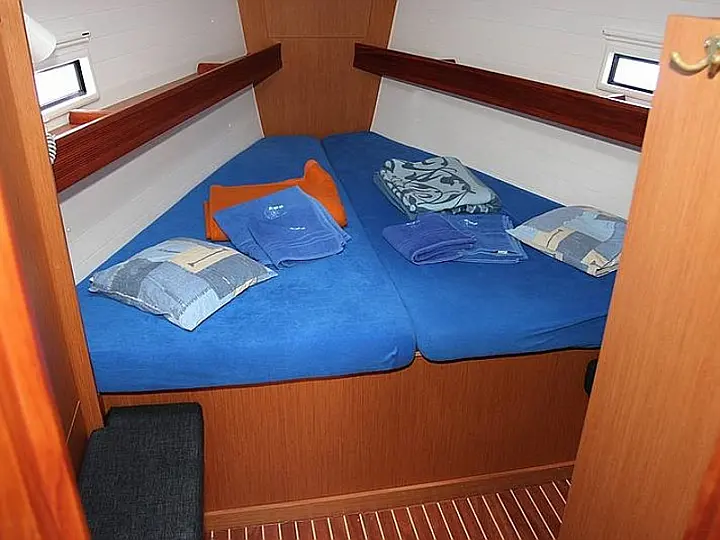 Bavaria 36 Cruiser - 