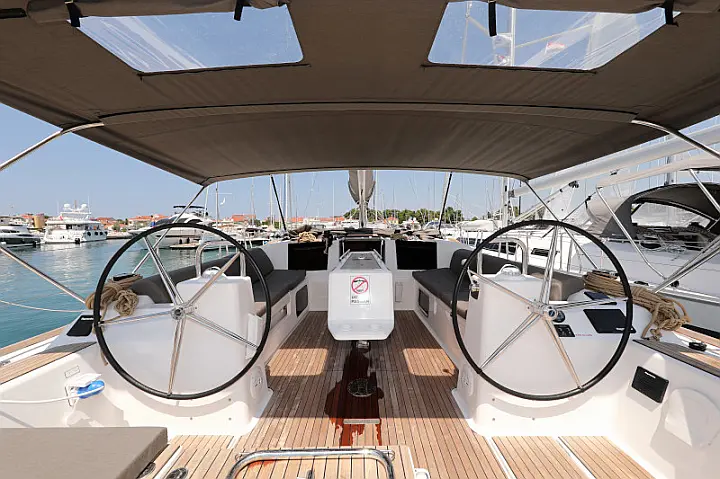 Dufour 460 - 