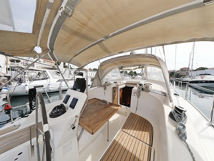 Bavaria 36 Cruiser - 