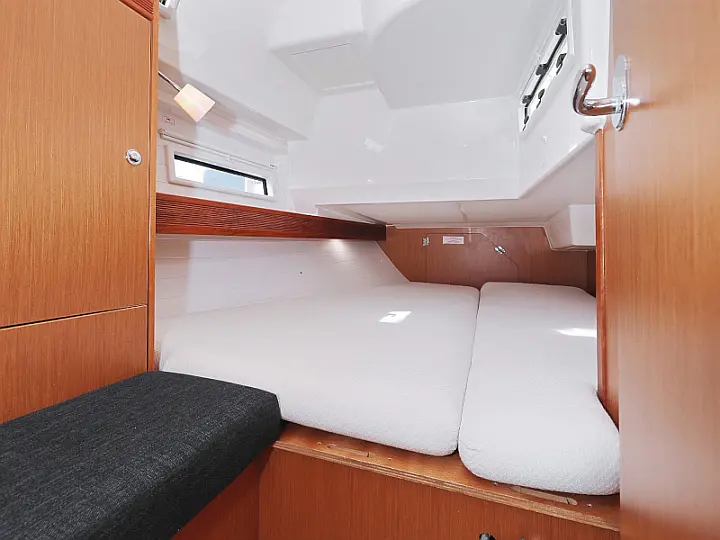 Bavaria 36 Cruiser - 