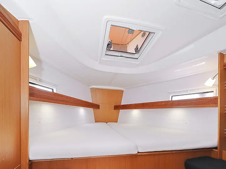 Bavaria 36 Cruiser - 