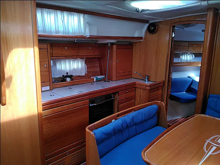 Bavaria 46 - 