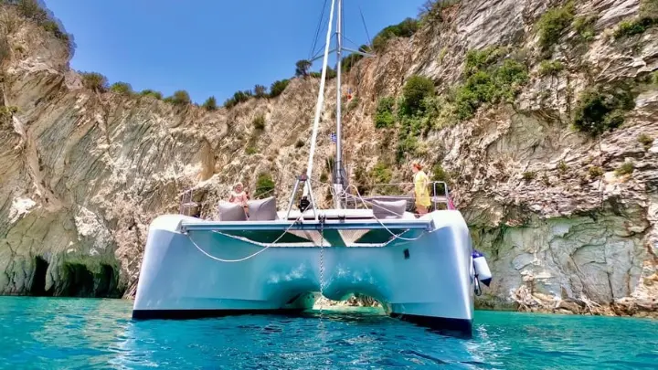 Lagoon 42 - 