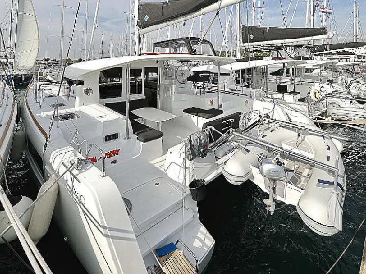 Lagoon 40 - 